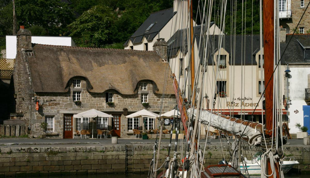 La Chaumiere Roz-aven Hotel